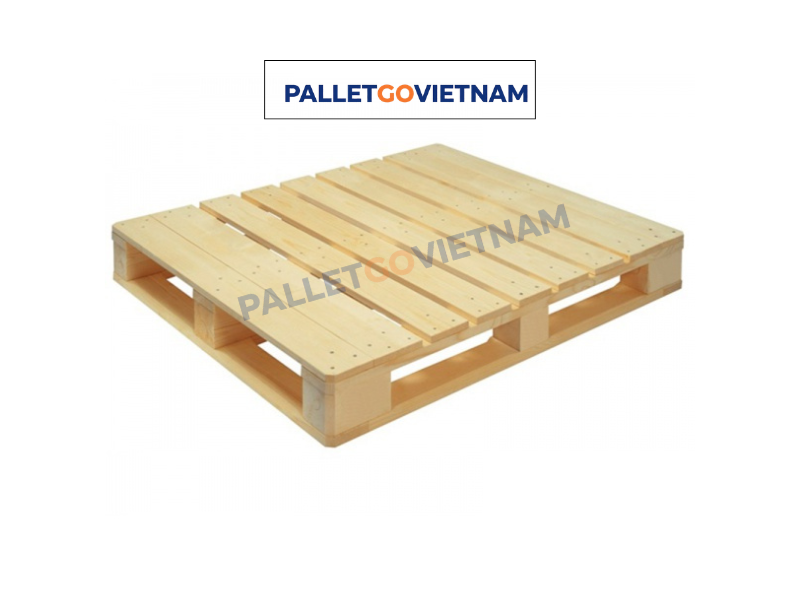Wooden pallet 800x600 mm - compact, moved by hand